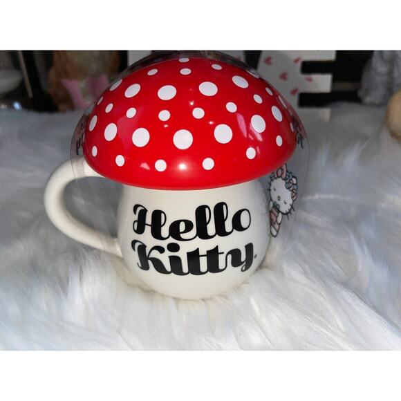 Sanrio Hello Kitty Mushroom Ceramic Mug with Lid 16 oz Cottage Core RED - Picture 4 of 8